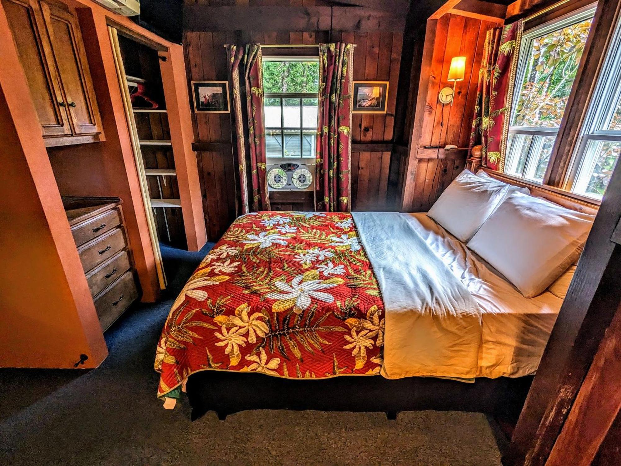 Kehena Mauka Nui Club Lgbtqia+ Clothing Optional Bed and Breakfast Pahoa Δωμάτιο φωτογραφία